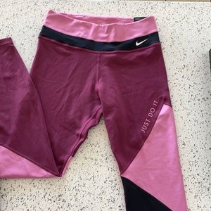 Nike activewear leggings with tags